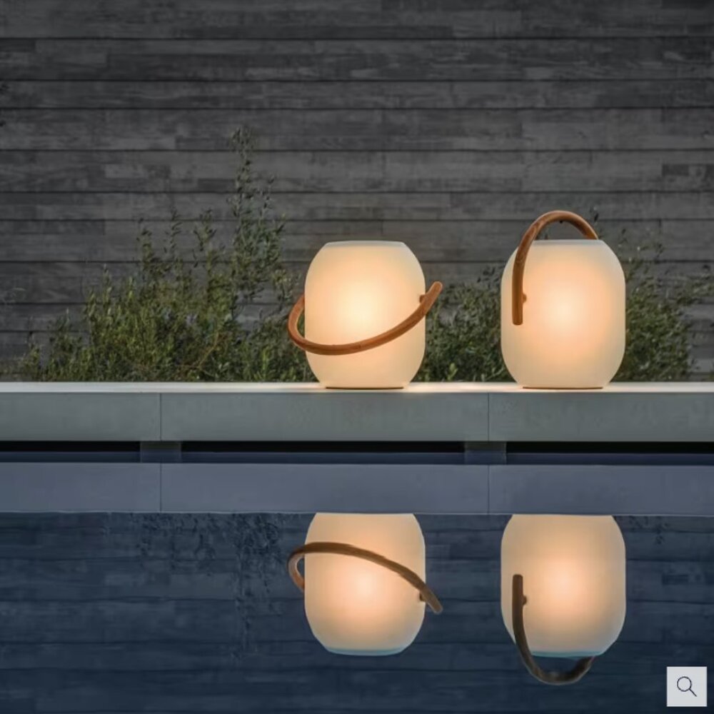 GLOSTER Outdoor Solar Lantern